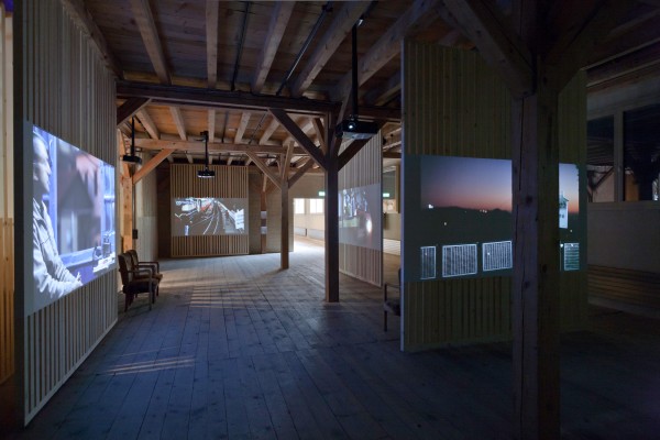 Wechselausstellung EG_G0K9240_1 light